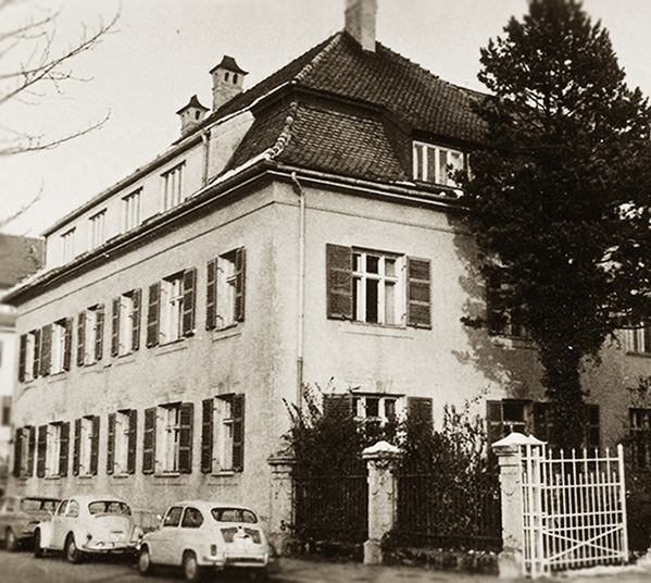 Gebäude des Straßen- und Flussbauamts Traunstein